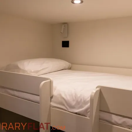 Temporaryflat Royal *